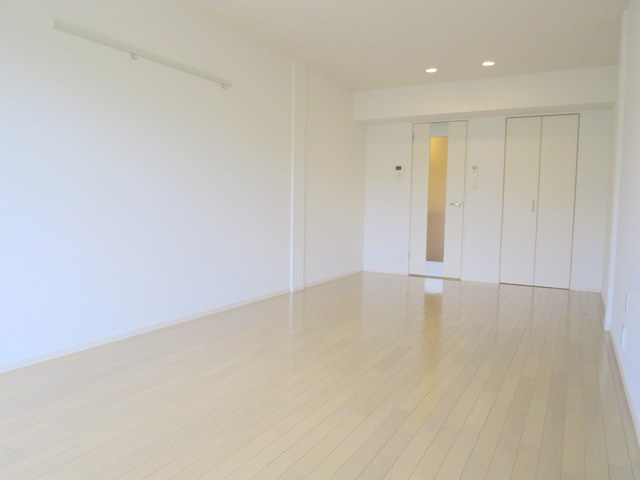 メゾン山の井の洋室