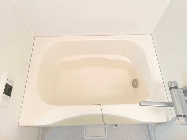 メゾン四季の浴室