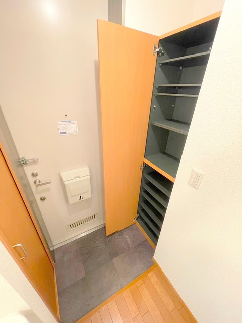 メゾン四季の玄関|☆シューズボックス★