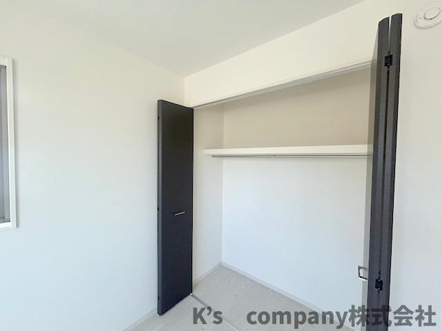 ◎茅ヶ崎市高田3丁目　新築戸建　2号棟◎の収納|洋室5.2帖の収納スぺ―ス◇