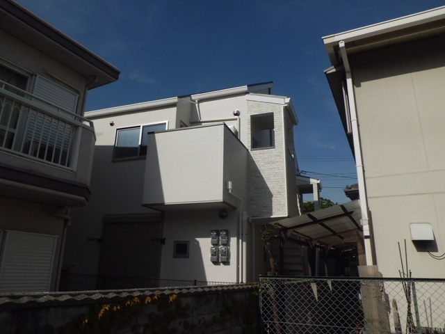 HCフラッツ青谷ガーデンの外観