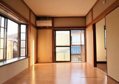 【居間・リビング】 | メゾン北公園 | 別部屋参考画像