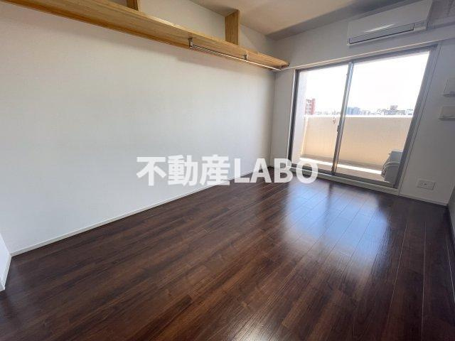 La Douceur天王寺の洋室