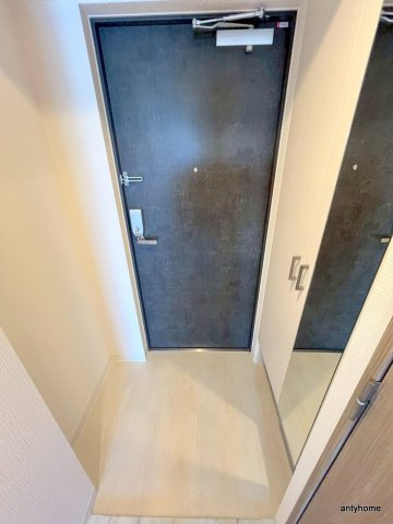 エスリードザグラン大阪サウス　仲介手数料無料の玄関