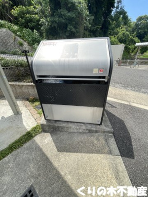 【その他】 | フェリーチェⅡ | 専用ゴミ置き場です