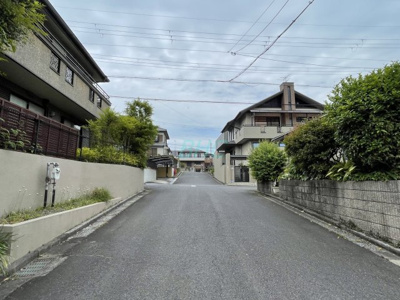 【前面道路含む現地写真】 | 仰木の里東５丁目