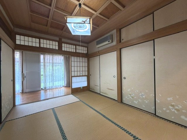 都城市山之口町富吉の中古一戸建の和室