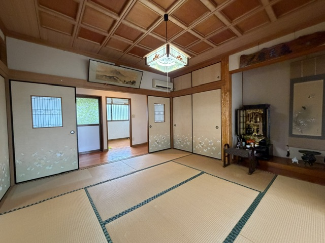 都城市山之口町富吉の中古一戸建の和室