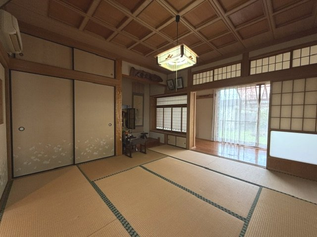 都城市山之口町富吉の中古一戸建の和室