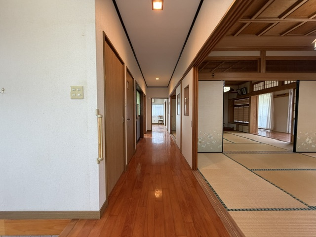都城市山之口町富吉の中古一戸建のその他|廊下