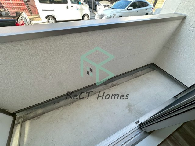 ジーメゾン飾磨恵美酒のバルコニー