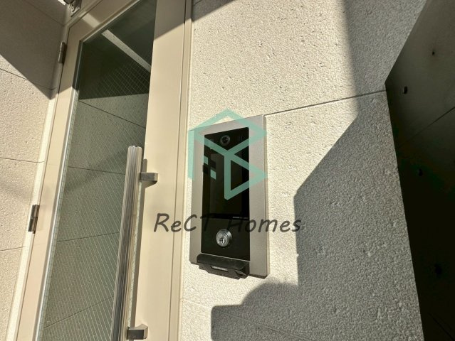 ジーメゾン飾磨恵美酒のエントランス