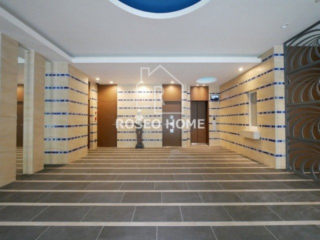 セイワパレス玉造駅前のロビー