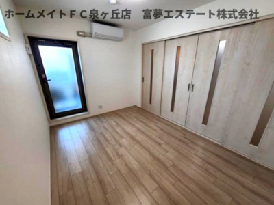 【洋室】 | フジパレス高石駅西Ⅲ番館 | リビングと洋室の間仕切りを閉めたとき
※イメージ　同物件別号室の写真