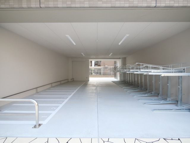 Alivis北梅田のその他