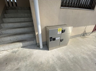 【エントランス】 | サンツヤマモトA