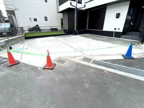 【駐車場】 | 【仲介手数料０円】茅ヶ崎市高田1丁目　新築一戸建て | 茅ヶ崎市高田1丁目　新築一戸建て