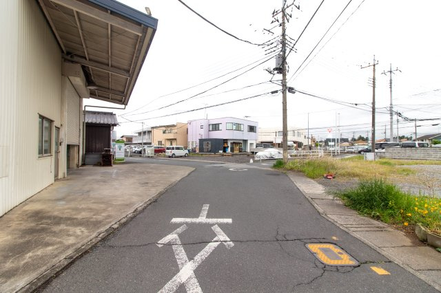 足利市堀込町の売地の前面道路含む現地写真