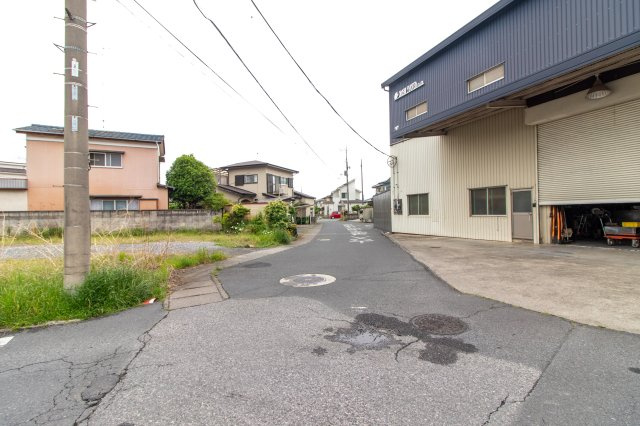 足利市堀込町の売地の前面道路含む現地写真