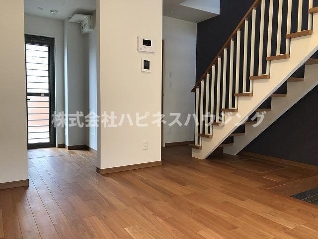 KASHIWANOHA　HYGGEの居間・リビング