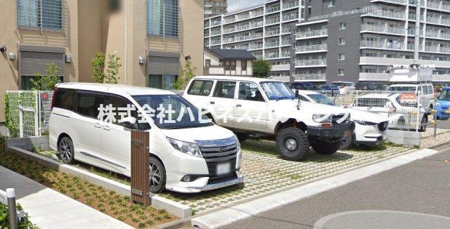 KASHIWANOHA　HYGGEの駐車場