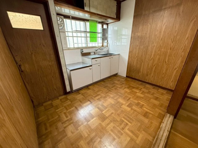 【居間・リビング】 | 宮本短期