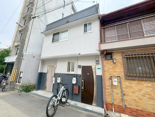 木川東3丁目連棟の外観