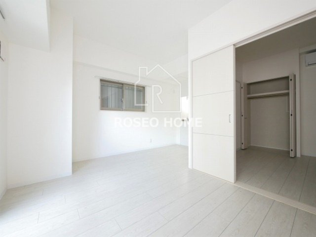 ノーブルスクエア新町の居間・リビング