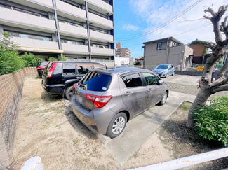 【駐車場】