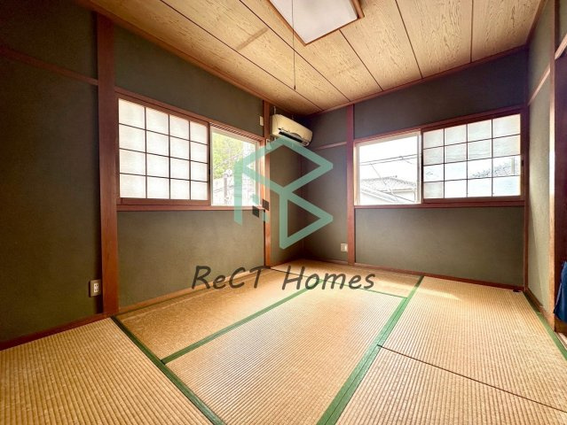 姫路市御立中二丁目中古戸建の和室