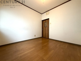 坂上アパートの居間