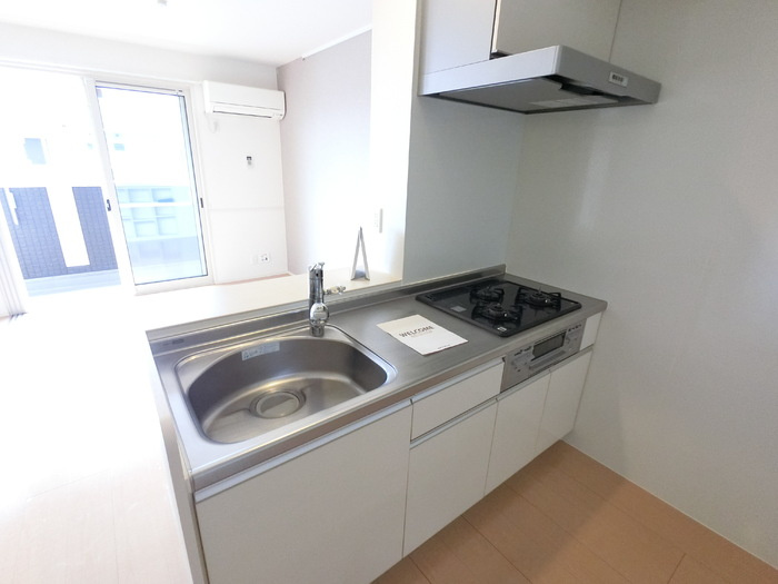 Mスカイ　Ⅱのキッチン|※同タイプ・現況優先※建具・設備・床などの色が異なる場合あり