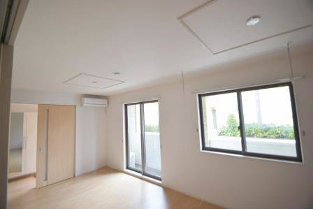 隼の設備|エアコン付き