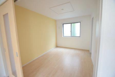 隼の寝室|キレイな居室です