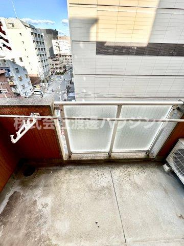 石田ビルのバルコニー