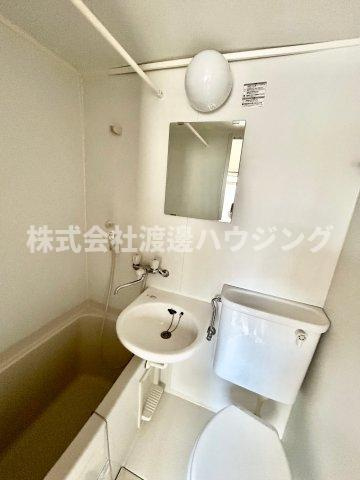 石田ビルの浴室