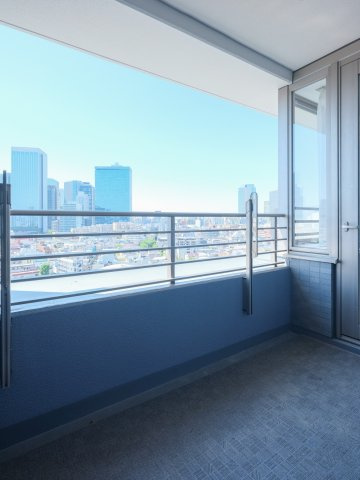 It’s東京フォーサイトスクエアのバルコニー