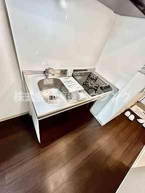 ライブガーデン江坂Ⅷのキッチン