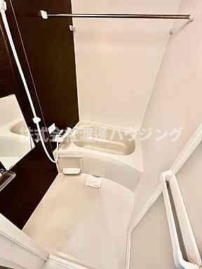 ライブガーデン江坂Ⅷの浴室