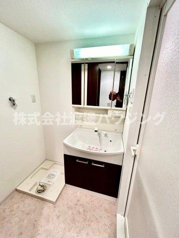 グランシス江坂の洗面所