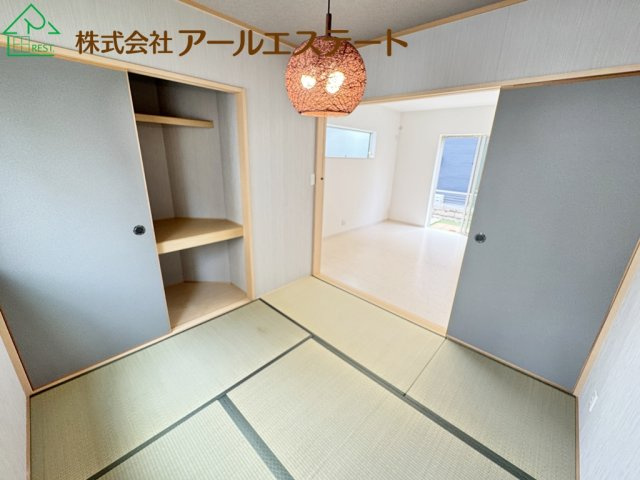 高砂市梅井2丁目　　山陽電鉄「山陽曽根駅」徒歩10分の和室