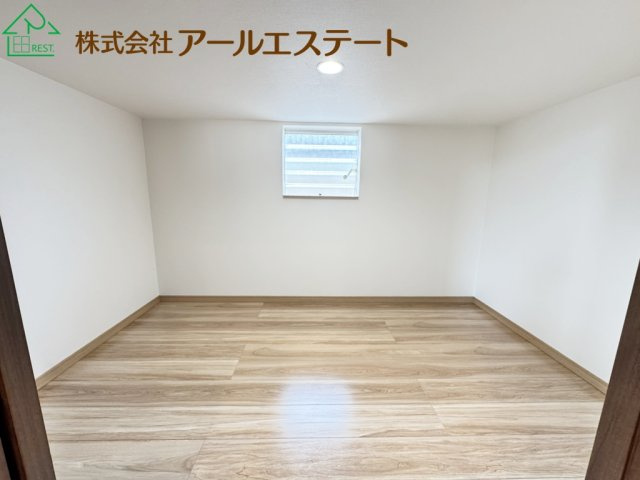 高砂市梅井2丁目　　山陽電鉄「山陽曽根駅」徒歩10分の収納