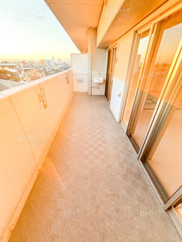 アルファスマート西国分のバルコニー|陽当たり良好なバルコニーです♪