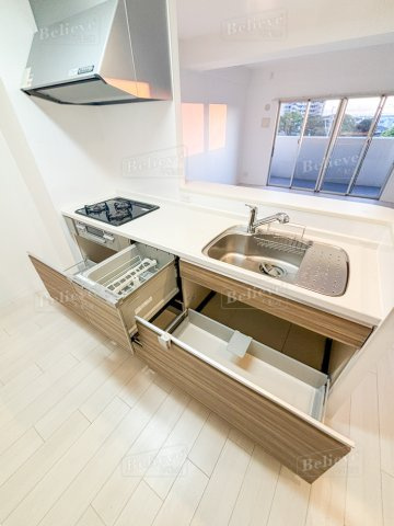 アルファスマート西国分の内装