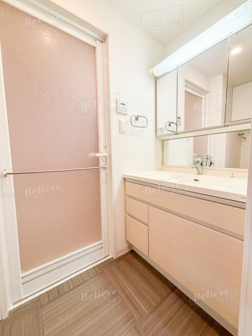 アルファスマート西国分の内装