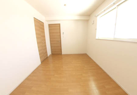 アルミック山荘の洋室|落ち着いた色調の洋室です