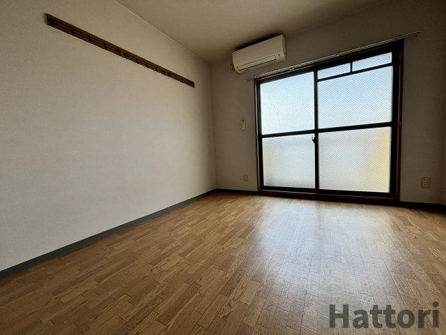 シャンヴェルジェ豊中Ⅰの居間・リビング