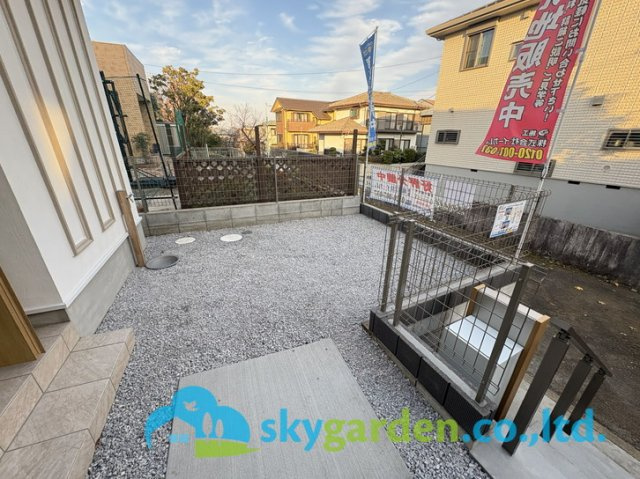 藤沢市遠藤2期　新築戸建　全1棟1号棟の駐車場|駐車場に車を止められます