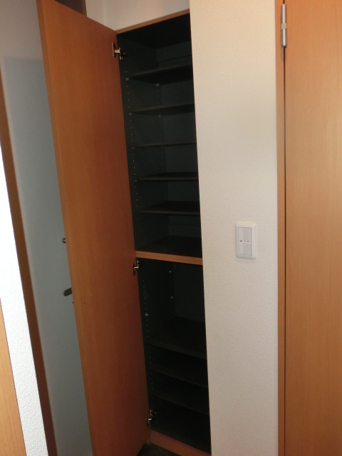 アイヴォリーの収納|シューズBOX