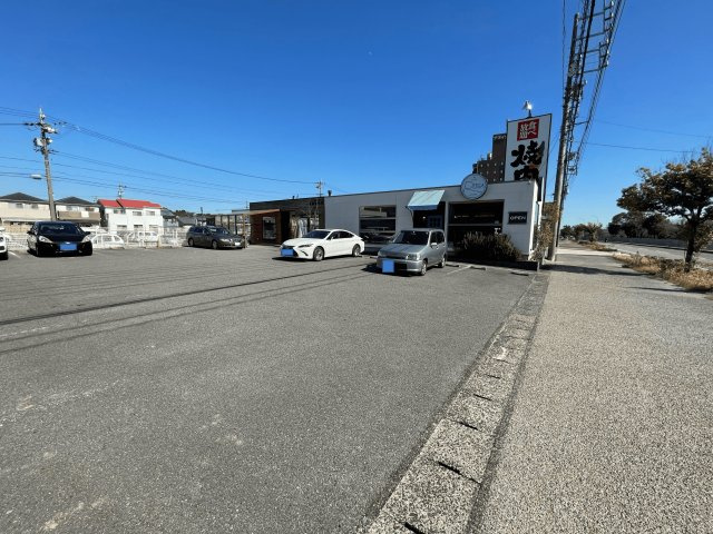 豊和ビルの駐車場